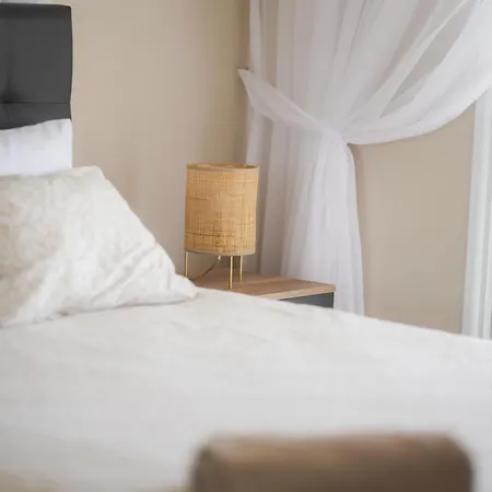 Narcissos 'nissi Beach' E9