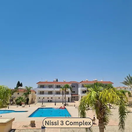 Narcissos 'nissi Beach' E9 * Ayia Napa
