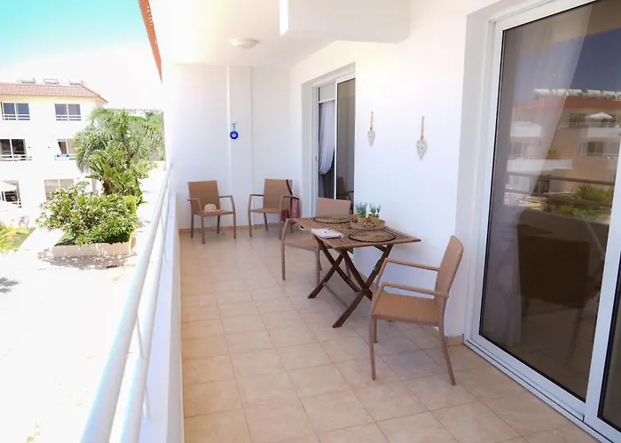 Appartamento Narcissos 'nissi Beach' E9